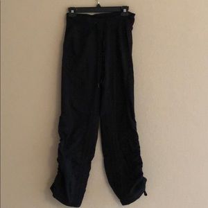 Athletic pants